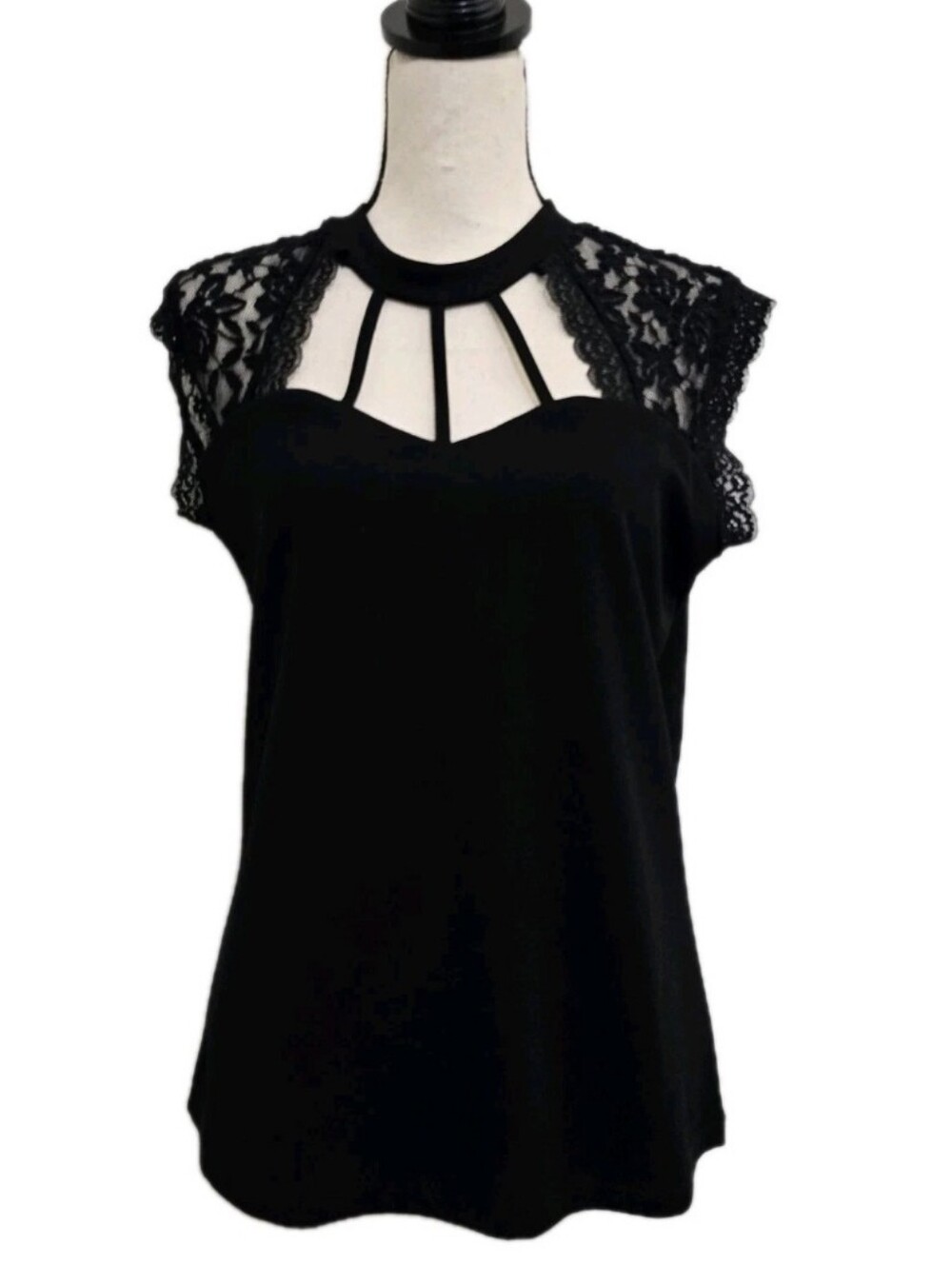 WRAPPER size Large Lace Cut Out Cap Sleeve Knit Top Black
